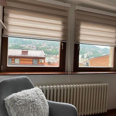 Deluxe Apartment Lejla - Free Garage Parking Сараєво Екстер'єр фото