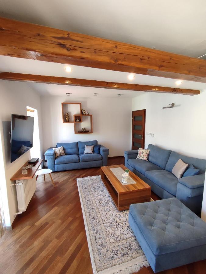 Deluxe Apartment Lejla - Free Garage Parking Сараєво Екстер'єр фото