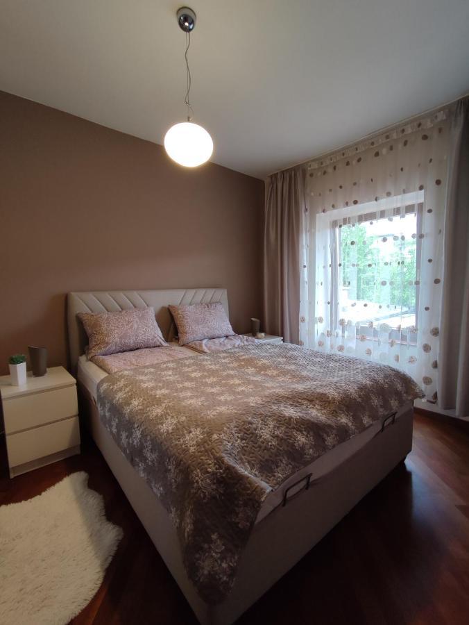 Deluxe Apartment Lejla - Free Garage Parking Сараєво Екстер'єр фото